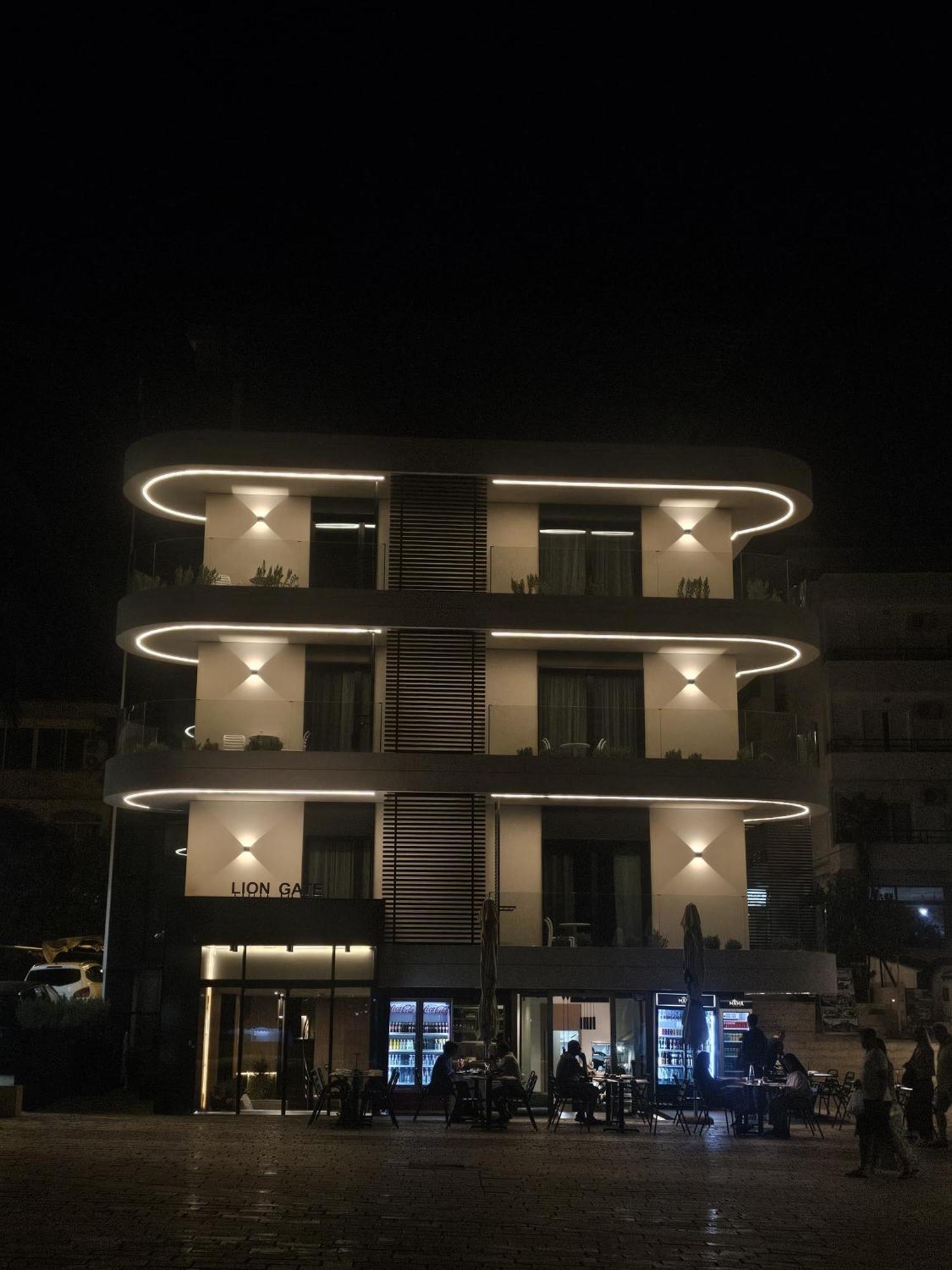 Lion Gate Hotel Sarande Ngoại thất bức ảnh